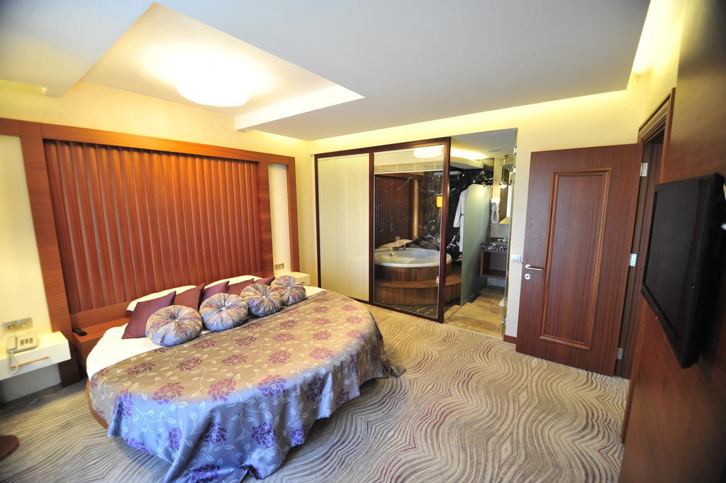 Grand Cenas Hotel Agri Bilik gambar