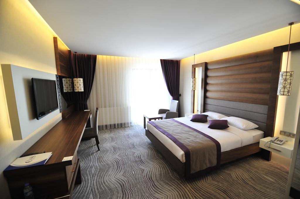 Grand Cenas Hotel Agri Bilik gambar